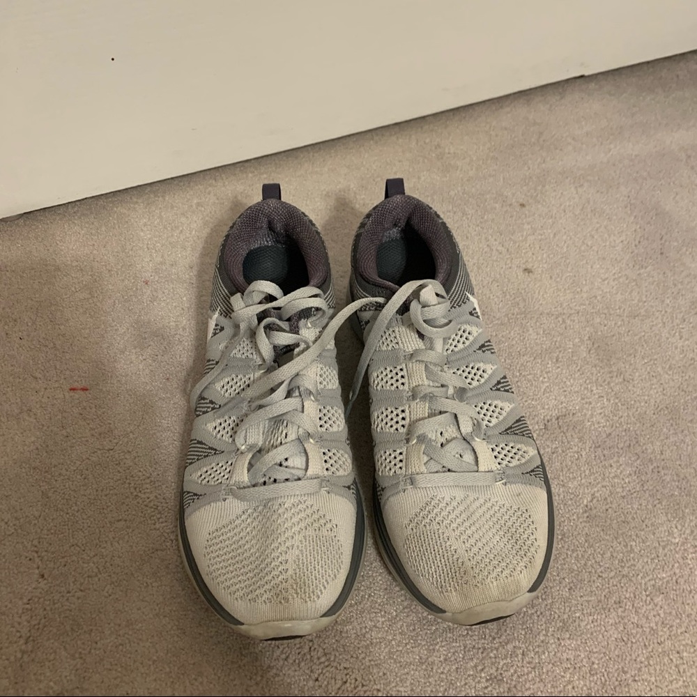 Grey Nike Flyknit Lunar